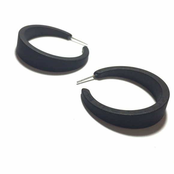 Black Frosted Emily Retro Lucite Hoop Earrings - Picture 2 of 7